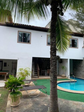 Casa com piscina na Praia do Forte